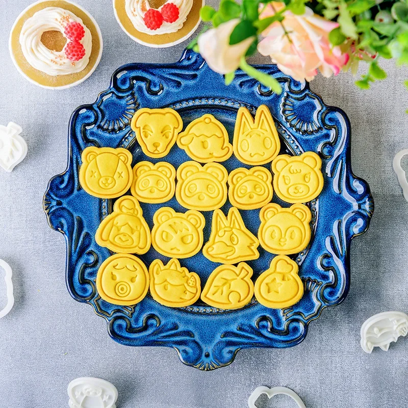 Kitchen Tools For Baking - قالب تقطيع الكعك والبسكويت على شكل