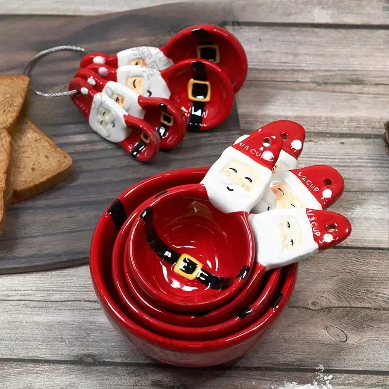 Kitchen Baking Kit - مجموعة ملاعق قياس عيد الميلاد مكونة